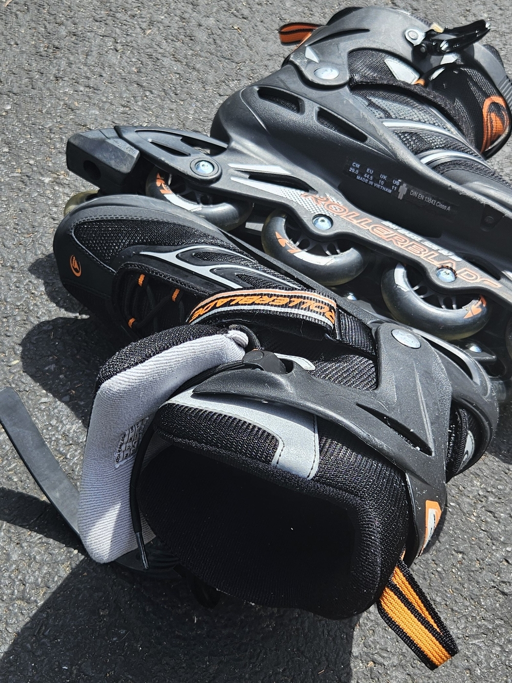 Rollerblade Zetrablade Inline Skates in Black with Orange Accents